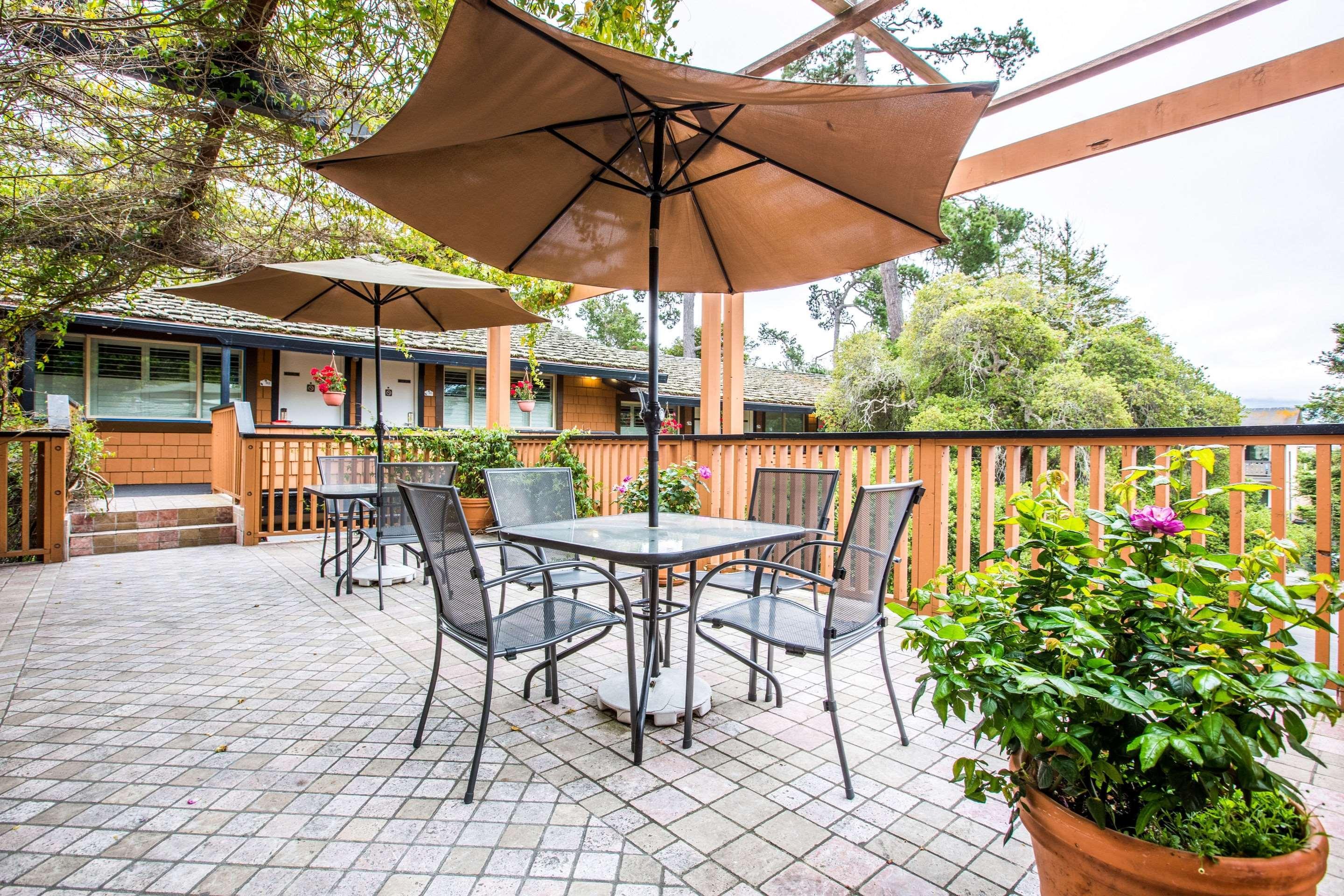 Clarion Collection Carmel Oaks Inn Екстериор снимка